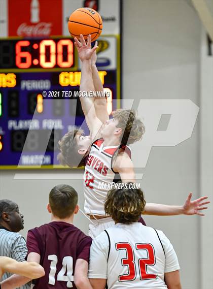 Thumbnail 3 in Glen Rose vs Perryville (Fountain Lake Christmas Classsic) photogallery.