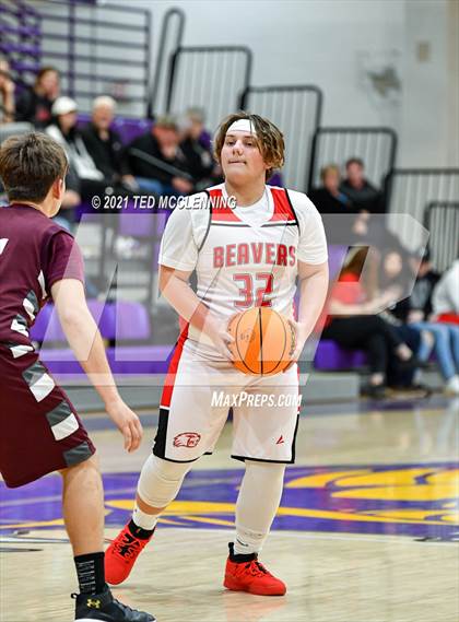 Thumbnail 2 in Glen Rose vs Perryville (Fountain Lake Christmas Classsic) photogallery.
