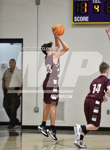 Thumbnail 1 in Glen Rose vs Perryville (Fountain Lake Christmas Classsic) photogallery.