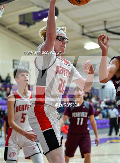 Thumbnail 3 in Glen Rose vs Perryville (Fountain Lake Christmas Classsic) photogallery.