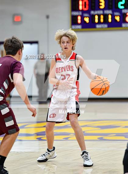 Thumbnail 3 in Glen Rose vs Perryville (Fountain Lake Christmas Classsic) photogallery.