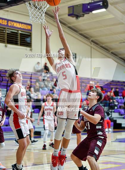 Thumbnail 3 in Glen Rose vs Perryville (Fountain Lake Christmas Classsic) photogallery.