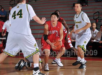 Thumbnail 2 in Roosevelt vs. St. George's - Vancouver, BC (MaxPreps Holiday Classic) photogallery.