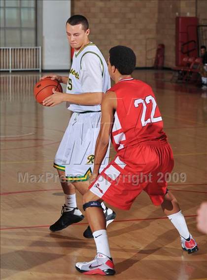 Thumbnail 1 in Roosevelt vs. St. George's - Vancouver, BC (MaxPreps Holiday Classic) photogallery.
