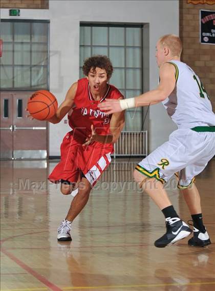 Thumbnail 2 in Roosevelt vs. St. George's - Vancouver, BC (MaxPreps Holiday Classic) photogallery.