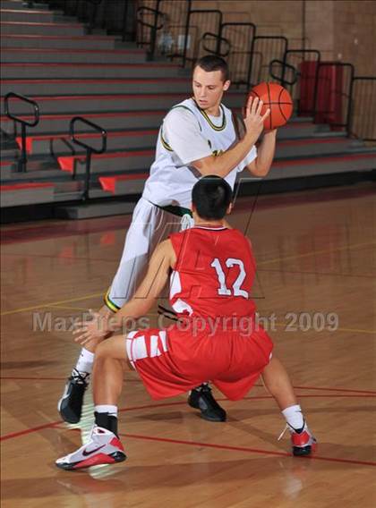 Thumbnail 1 in Roosevelt vs. St. George's - Vancouver, BC (MaxPreps Holiday Classic) photogallery.