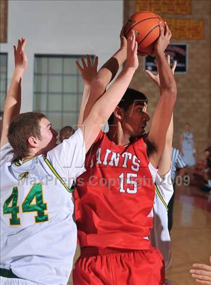 Thumbnail 2 in Roosevelt vs. St. George's - Vancouver, BC (MaxPreps Holiday Classic) photogallery.
