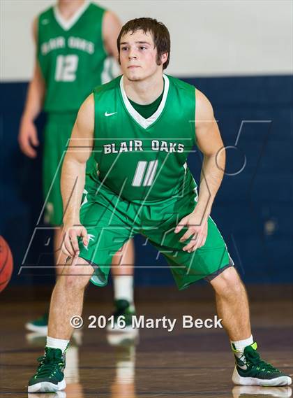 Thumbnail 1 in Helias vs Blair Oaks (Central Bank Shootout) photogallery.
