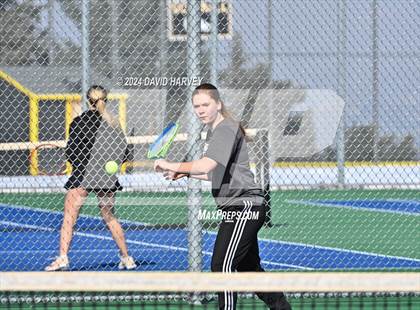 Thumbnail 3 in Bear Creek vs Green Mountain photogallery.