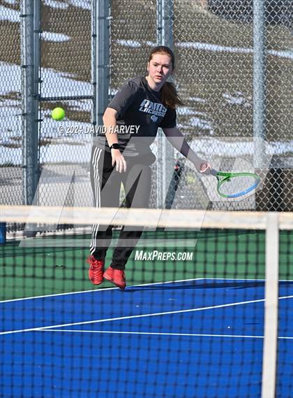 Thumbnail 2 in Bear Creek vs Green Mountain photogallery.