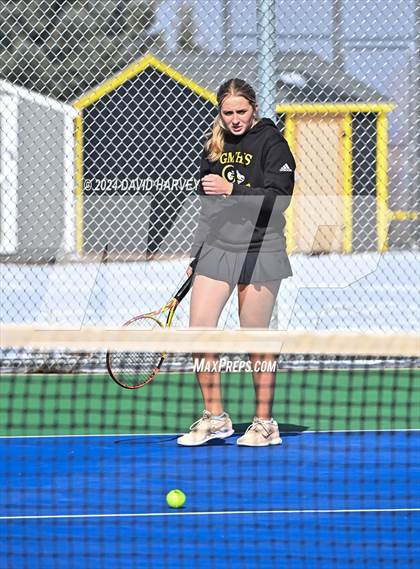 Thumbnail 3 in Bear Creek vs Green Mountain photogallery.