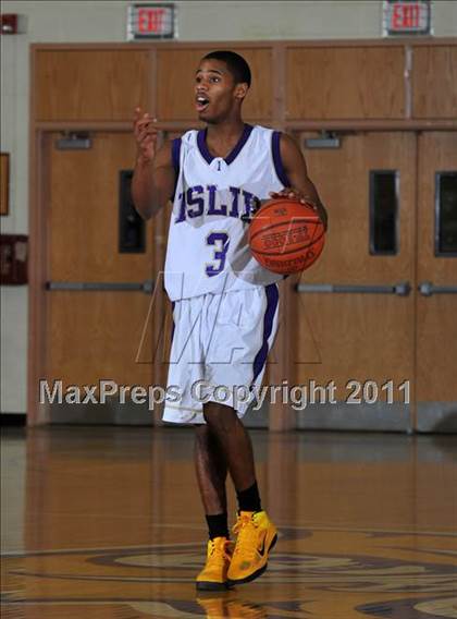 Thumbnail 1 in Harborfields @ Islip photogallery.