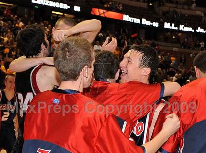Thumbnail 1 in Ventura vs. Tesoro (CIF SS D1A Final) photogallery.