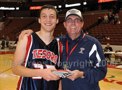 Thumbnail 1 in Ventura vs. Tesoro (CIF SS D1A Final) photogallery.