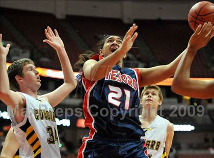 Thumbnail 3 in Ventura vs. Tesoro (CIF SS D1A Final) photogallery.