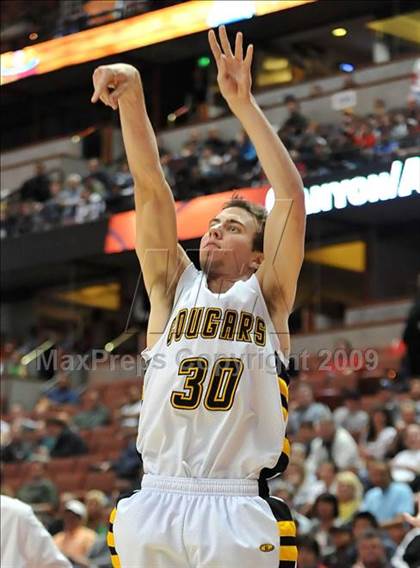 Thumbnail 3 in Ventura vs. Tesoro (CIF SS D1A Final) photogallery.