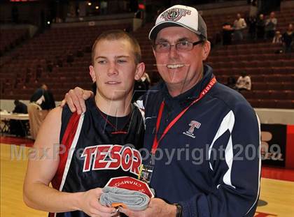 Thumbnail 2 in Ventura vs. Tesoro (CIF SS D1A Final) photogallery.
