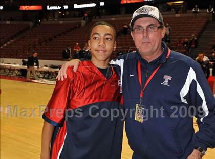 Thumbnail 2 in Ventura vs. Tesoro (CIF SS D1A Final) photogallery.