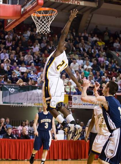 Thumbnail 1 in Bishop McGuinness vs. Weldon (NCHSAA 1A Final) photogallery.