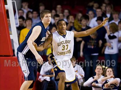 Thumbnail 3 in Bishop McGuinness vs. Weldon (NCHSAA 1A Final) photogallery.