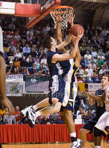 Thumbnail 1 in Bishop McGuinness vs. Weldon (NCHSAA 1A Final) photogallery.