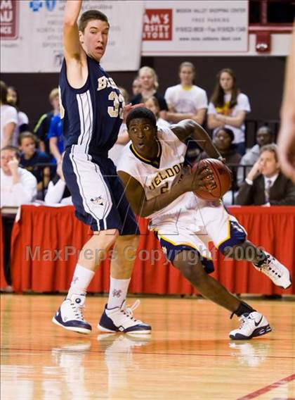 Thumbnail 1 in Bishop McGuinness vs. Weldon (NCHSAA 1A Final) photogallery.