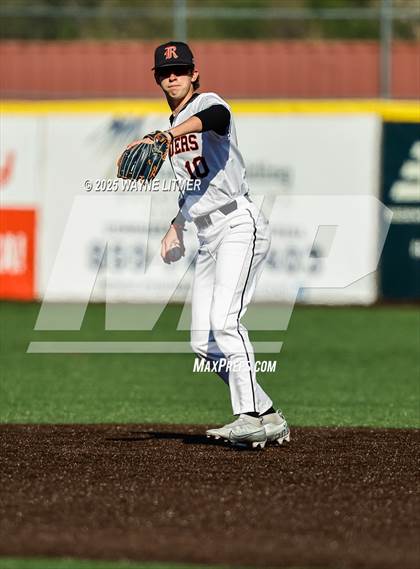 Thumbnail 3 in Indian Hill vs Ryle photogallery.