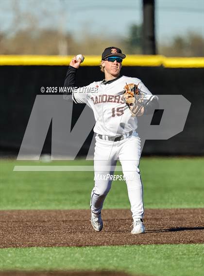 Thumbnail 3 in Indian Hill vs Ryle photogallery.