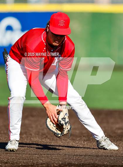 Thumbnail 1 in Indian Hill vs Ryle photogallery.
