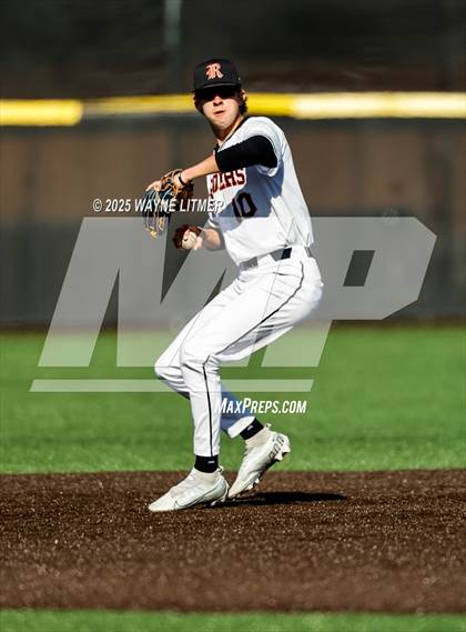 Thumbnail 2 in Indian Hill vs Ryle photogallery.