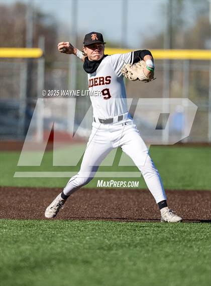 Thumbnail 2 in Indian Hill vs Ryle photogallery.
