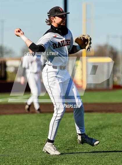 Thumbnail 2 in Indian Hill vs Ryle photogallery.
