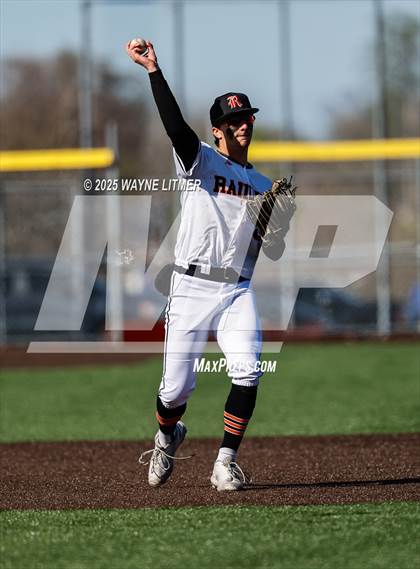 Thumbnail 3 in Indian Hill vs Ryle photogallery.