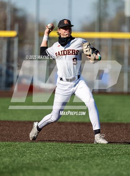 Thumbnail 3 in Indian Hill vs Ryle photogallery.