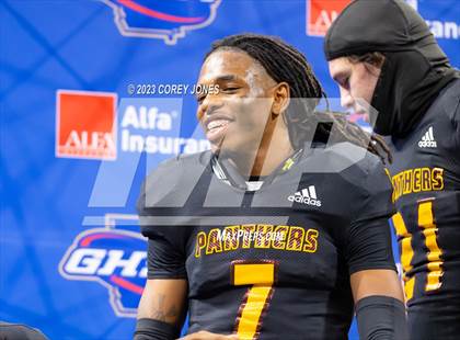 Thumbnail 3 in Perry vs Stockbridge (GHSA 4A State Championship) photogallery.