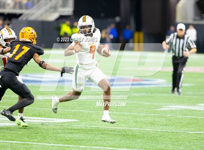 Thumbnail 3 in Perry vs Stockbridge (GHSA 4A State Championship) photogallery.