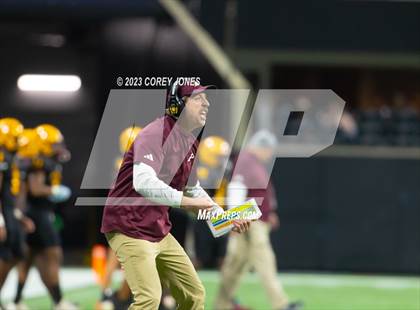 Thumbnail 3 in Perry vs Stockbridge (GHSA 4A State Championship) photogallery.