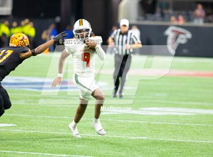 Thumbnail 1 in Perry vs Stockbridge (GHSA 4A State Championship) photogallery.