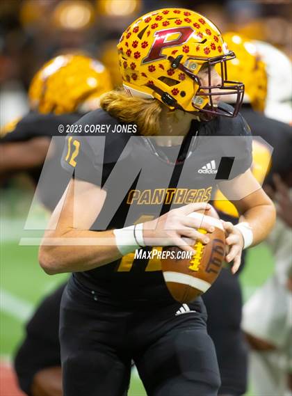 Thumbnail 1 in Perry vs Stockbridge (GHSA 4A State Championship) photogallery.