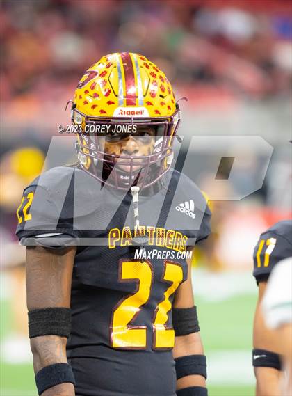 Thumbnail 3 in Perry vs Stockbridge (GHSA 4A State Championship) photogallery.
