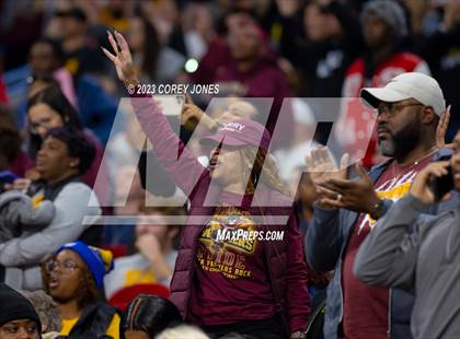 Thumbnail 1 in Perry vs Stockbridge (GHSA 4A State Championship) photogallery.