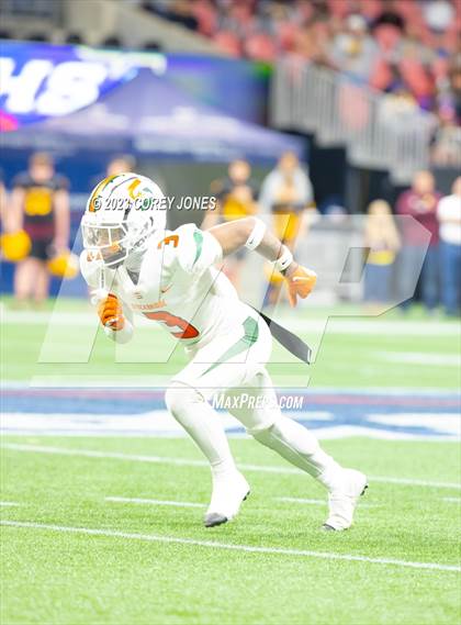 Thumbnail 1 in Perry vs Stockbridge (GHSA 4A State Championship) photogallery.