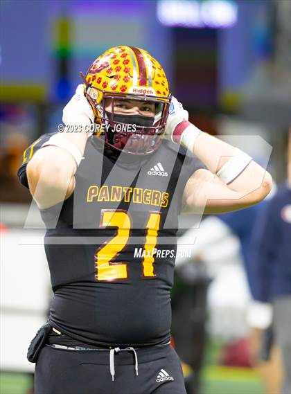 Thumbnail 2 in Perry vs Stockbridge (GHSA 4A State Championship) photogallery.
