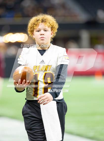 Thumbnail 1 in Perry vs Stockbridge (GHSA 4A State Championship) photogallery.