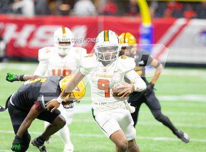Thumbnail 1 in Perry vs Stockbridge (GHSA 4A State Championship) photogallery.
