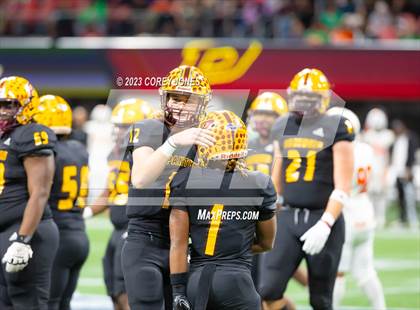 Thumbnail 3 in Perry vs Stockbridge (GHSA 4A State Championship) photogallery.