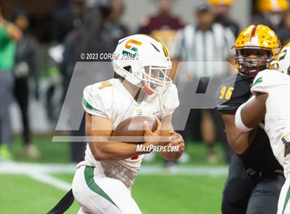Thumbnail 1 in Perry vs Stockbridge (GHSA 4A State Championship) photogallery.