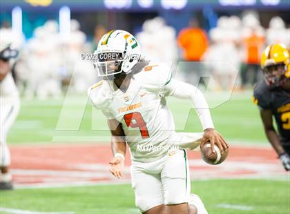 Thumbnail 2 in Perry vs Stockbridge (GHSA 4A State Championship) photogallery.
