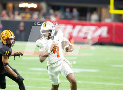 Thumbnail 2 in Perry vs Stockbridge (GHSA 4A State Championship) photogallery.