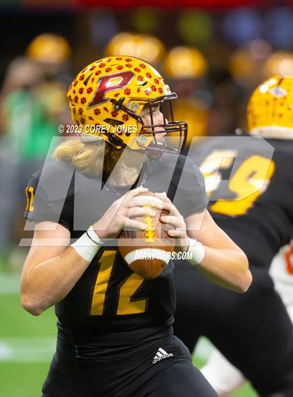 Thumbnail 3 in Perry vs Stockbridge (GHSA 4A State Championship) photogallery.